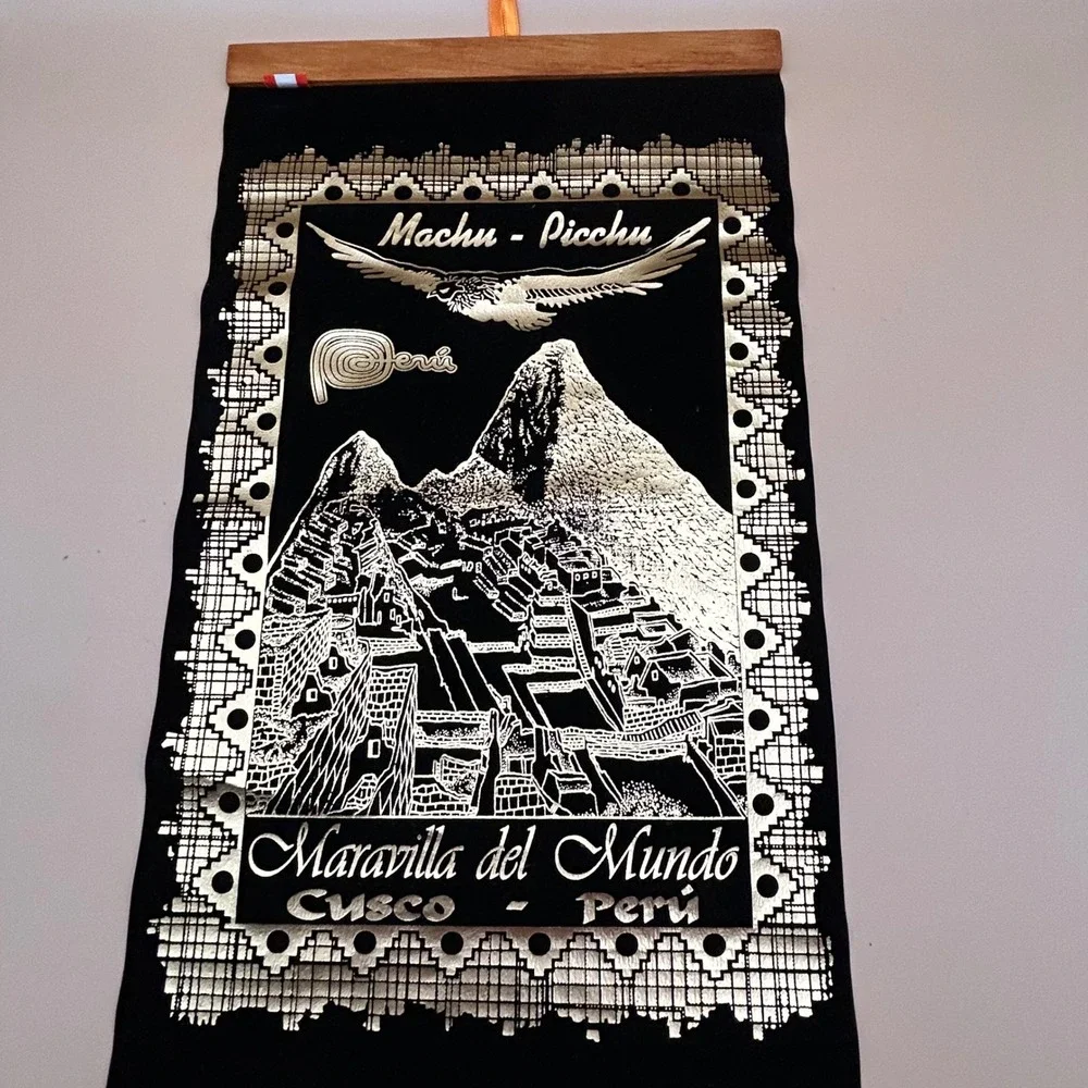 Machu Picchu Peru Velvet Wall Hanging Scroll Maravilla del Mundo Cusco Silver